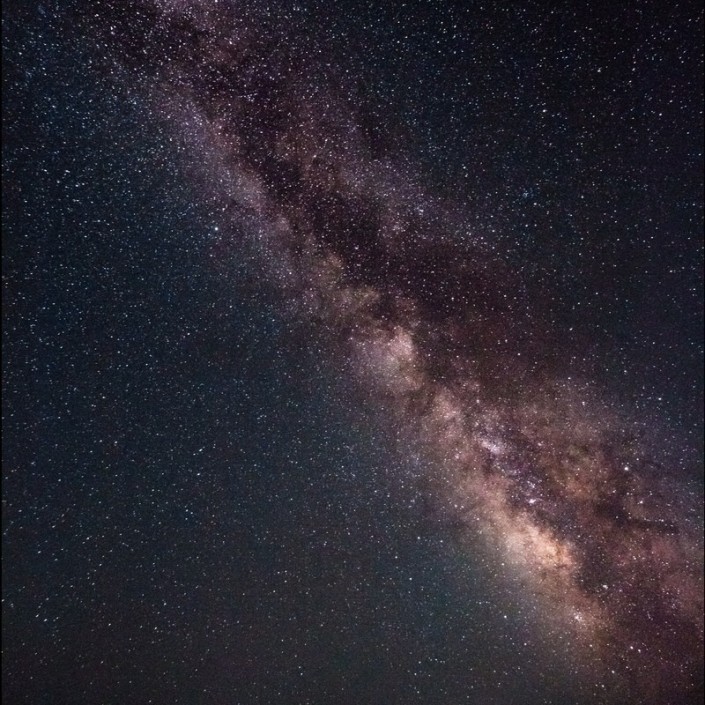 图片效果，通过PS把普通夜景照片制作成银河效果照片