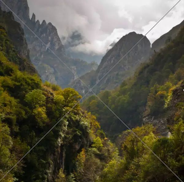 魔幻合成，合成一幅超强的唯美恢弘的魔幻场景