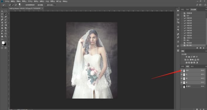 抠人物，用通道抠出半透明的婚纱照片