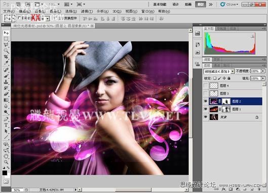 Photoshop cs5制作流光溢彩的光效美女背景