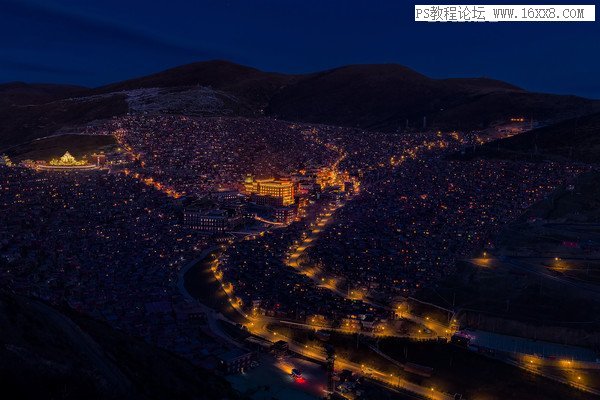 夜景照片，通過PS對夜景照片進行后期修圖