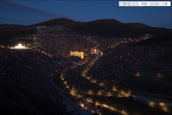 夜景照片，通過PS對夜景照片進行后期修圖