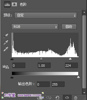 ps給偏暗的室內(nèi)人像圖片加上柔和的淡黃