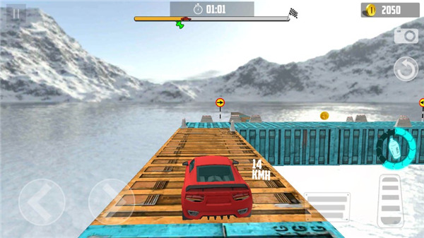 極不可能的軌道特技賽車手機(jī)版